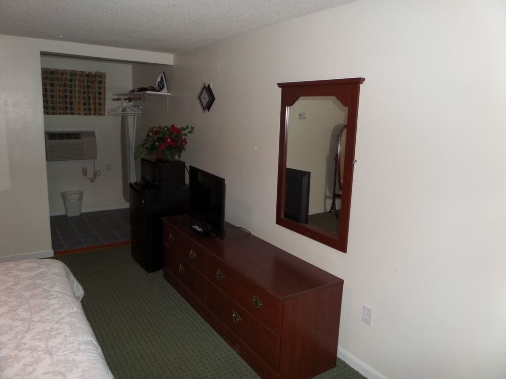 Budget Inn Dayville Exterior foto
