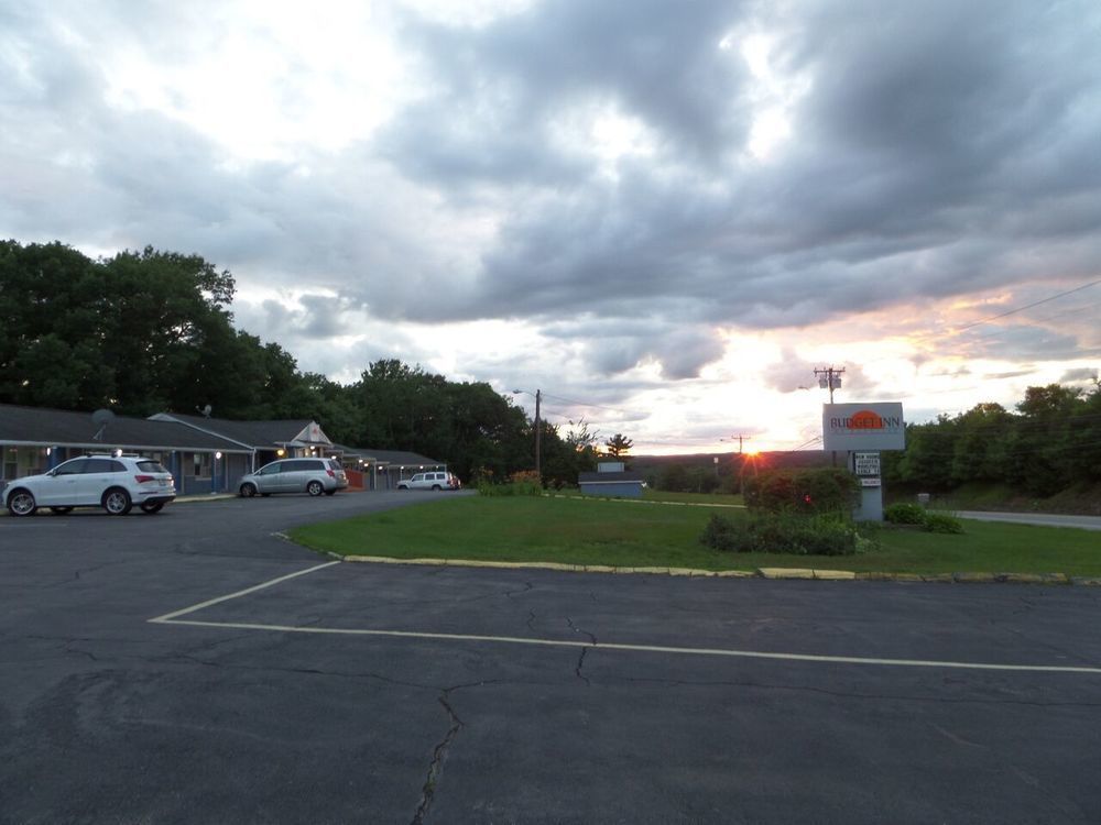 Budget Inn Dayville Exterior foto